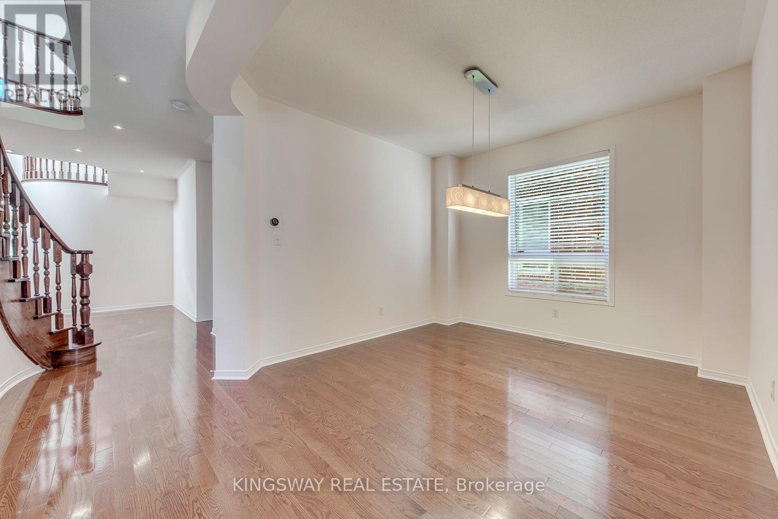 3133 Mission Hill Drive, Mississauga, Ontario  L5M 0B2 - Photo 9 - W13833322