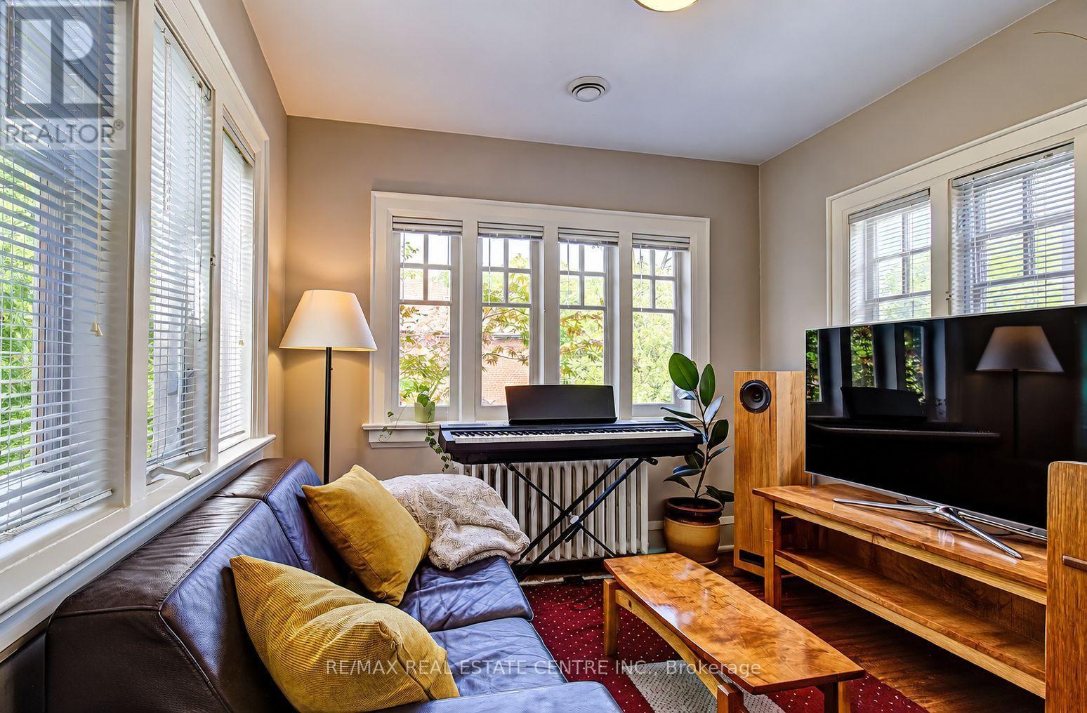 194 Lawrence Avenue E, Toronto, Ontario  M4N 1T1 - Photo 20 - C13833130