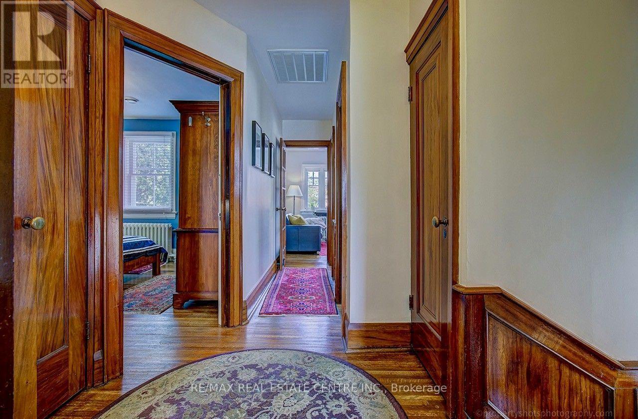 194 Lawrence Avenue E, Toronto, Ontario  M4N 1T1 - Photo 18 - C13833130