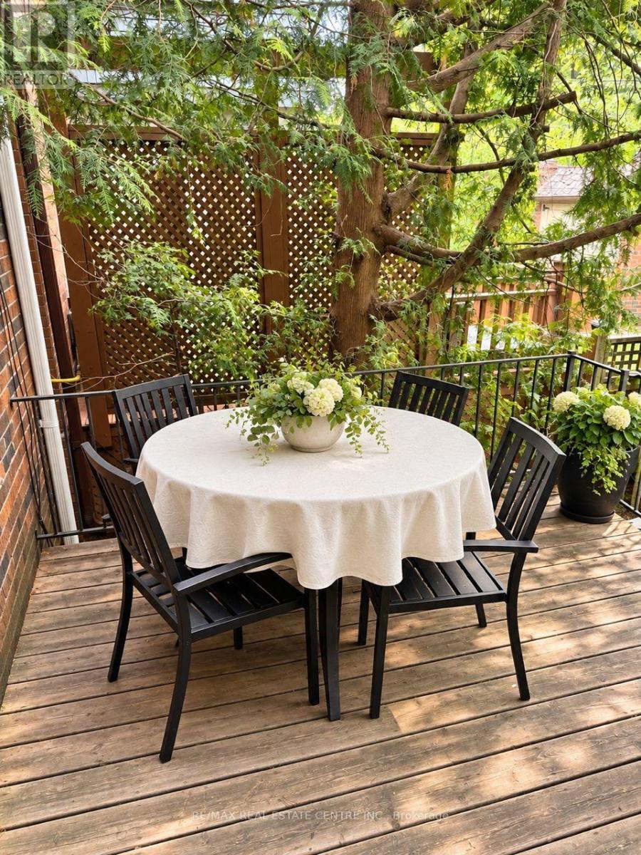 194 Lawrence Avenue E, Toronto, Ontario  M4N 1T1 - Photo 32 - C13833130