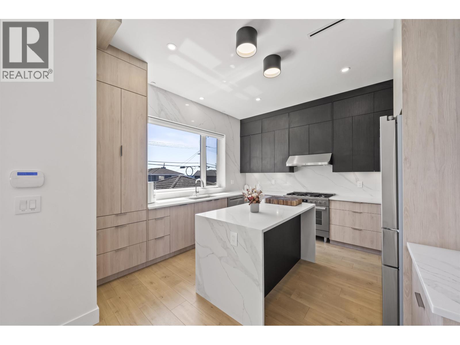 742 E 58th Avenue, Vancouver, British Columbia  V5X 1W3 - Photo 7 - R3136148