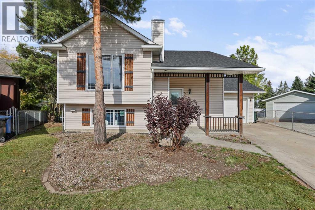1525 Mary Place