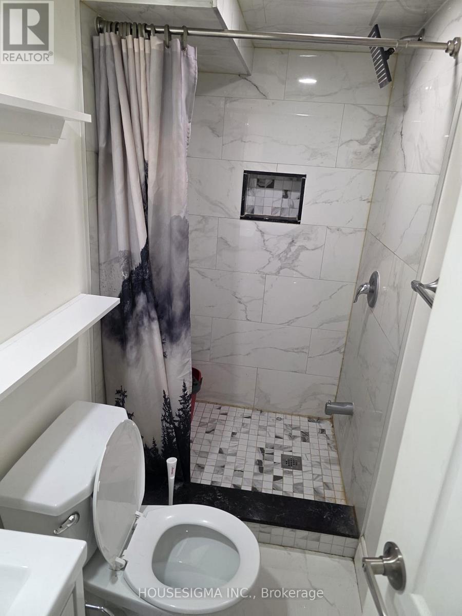 Bsmt - 51 Axsmith Crescent, Toronto, Ontario  M2J 3K2 - Photo 9 - C13739276