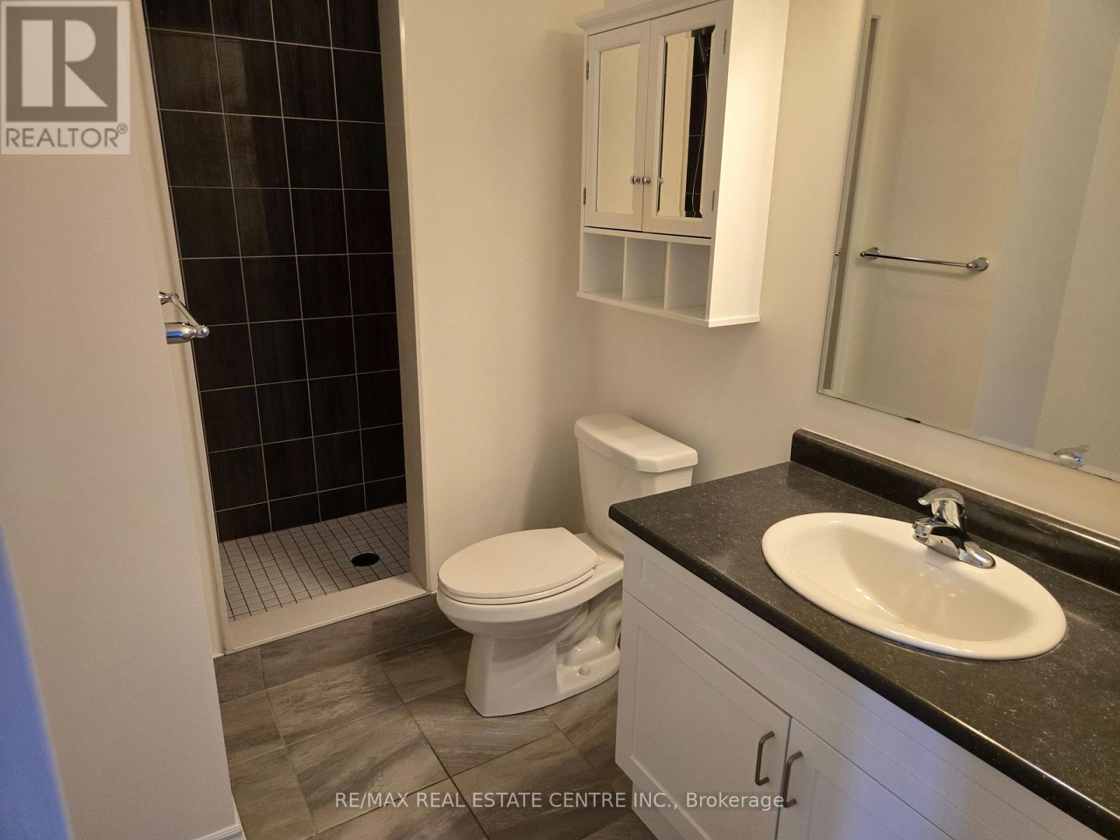 1084 Silk Street, Pickering, Ontario  L1X 0E8 - Photo 25 - E13812492