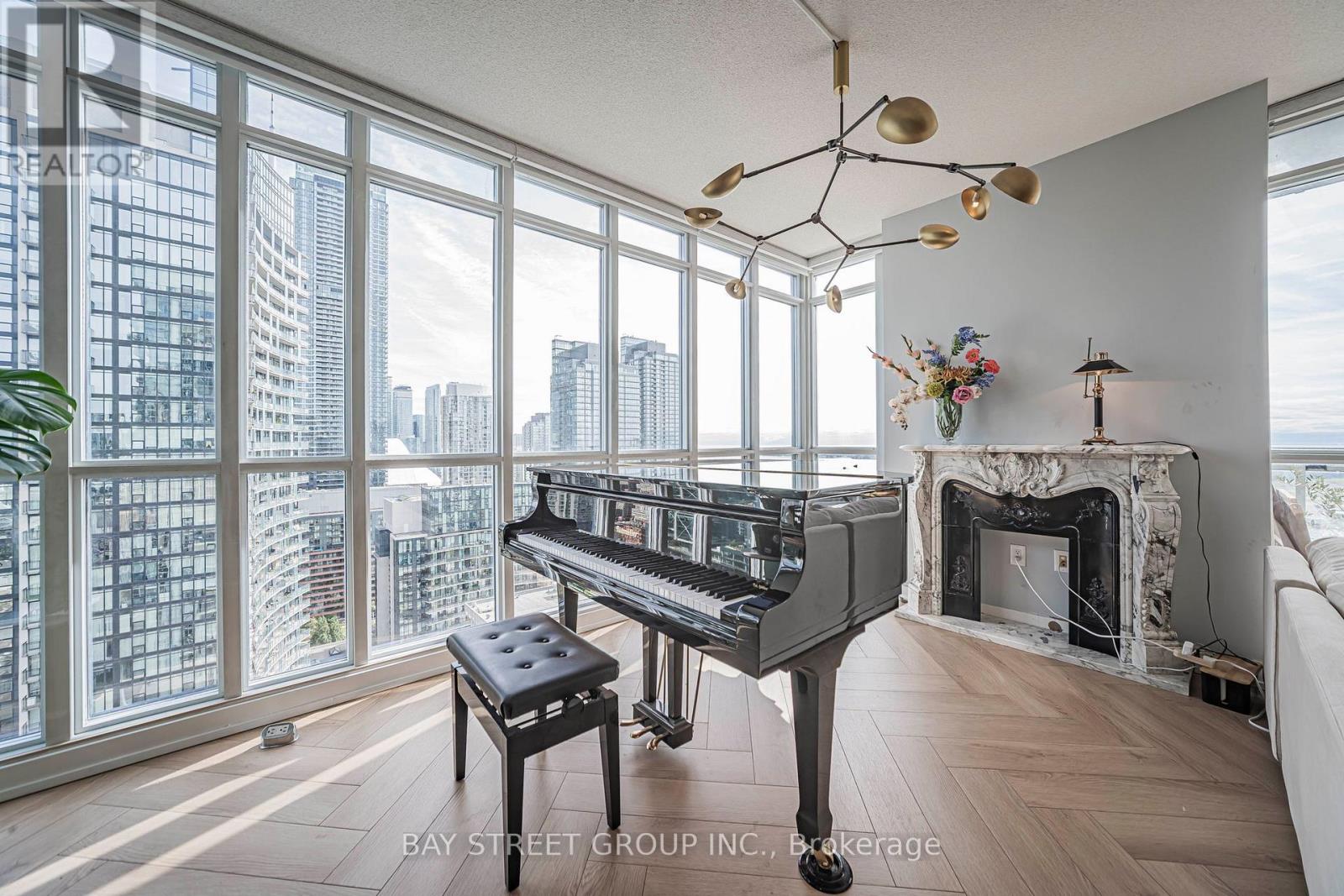 3206 - 15 Iceboat Terrace, Toronto, Ontario  M5V 4A5 - Photo 14 - C13833334