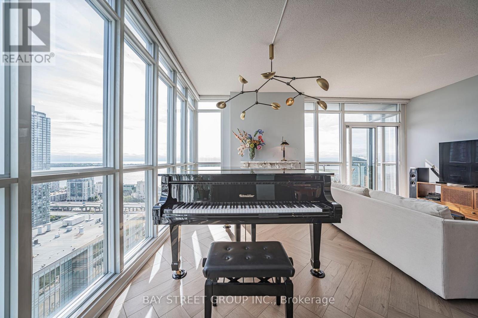 3206 - 15 Iceboat Terrace, Toronto, Ontario  M5V 4A5 - Photo 15 - C13833334