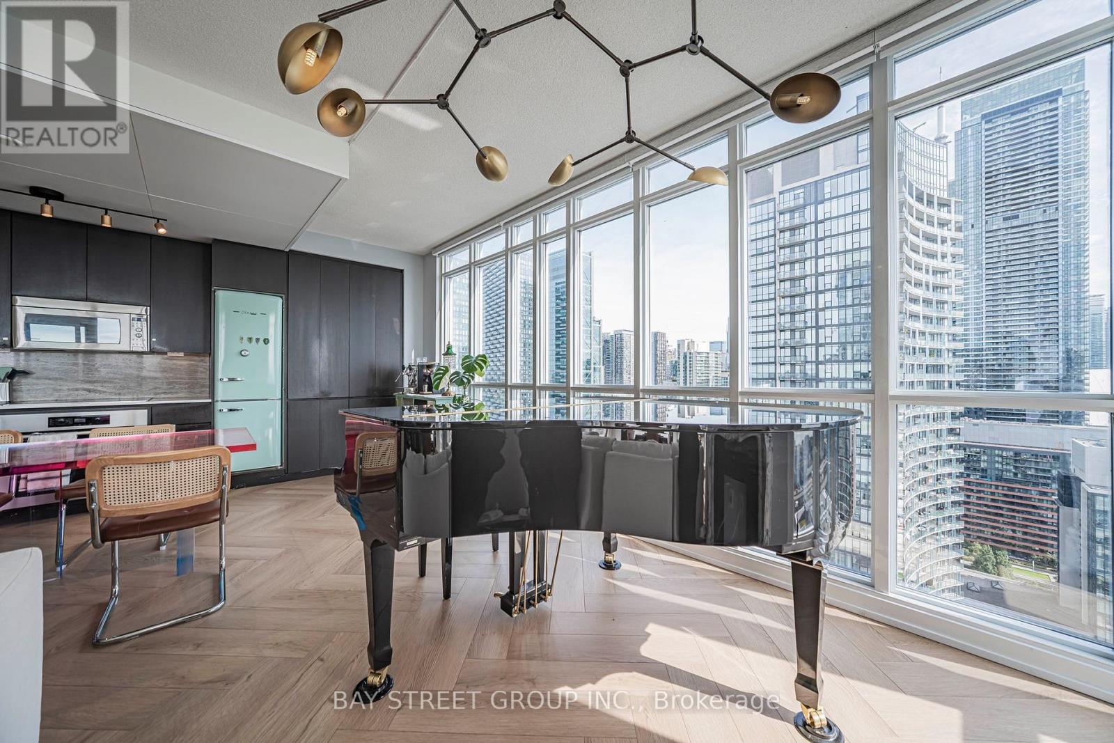 3206 - 15 Iceboat Terrace, Toronto, Ontario  M5V 4A5 - Photo 17 - C13833334