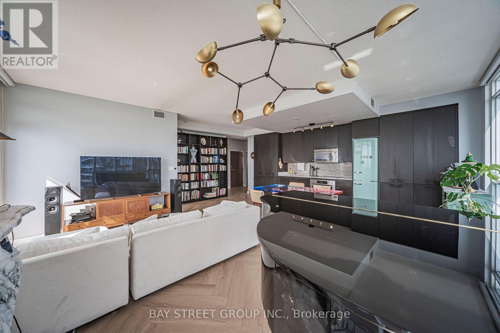 3206 - 15 Iceboat Terrace, Toronto, Ontario  M5V 4A5 - Photo 18 - C13833334