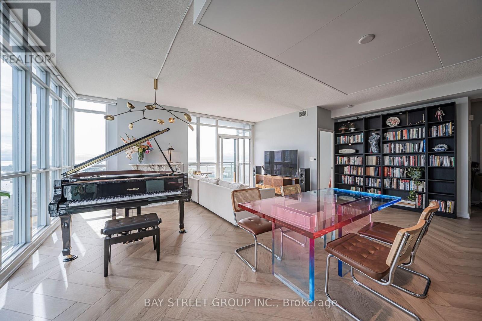 3206 - 15 Iceboat Terrace, Toronto, Ontario  M5V 4A5 - Photo 33 - C13833334
