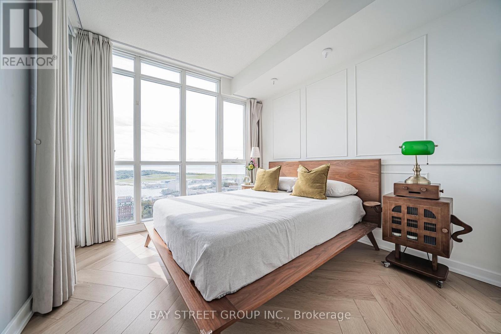 3206 - 15 Iceboat Terrace, Toronto, Ontario  M5V 4A5 - Photo 35 - C13833334