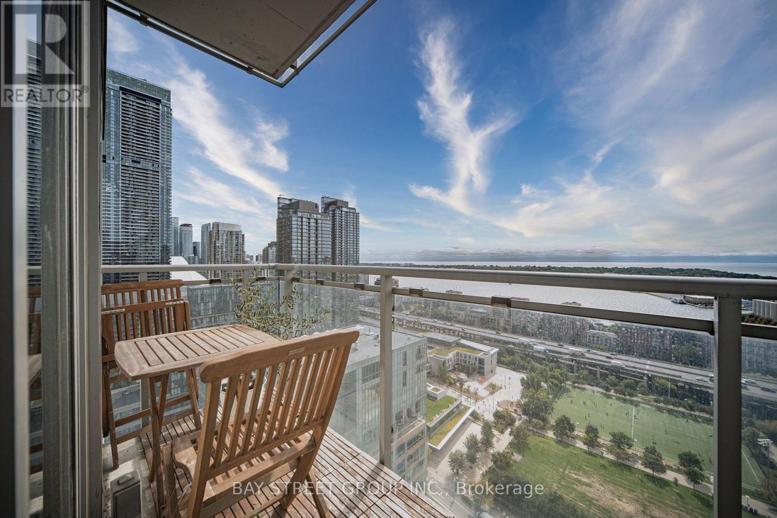3206 - 15 Iceboat Terrace, Toronto, Ontario  M5V 4A5 - Photo 4 - C13833334