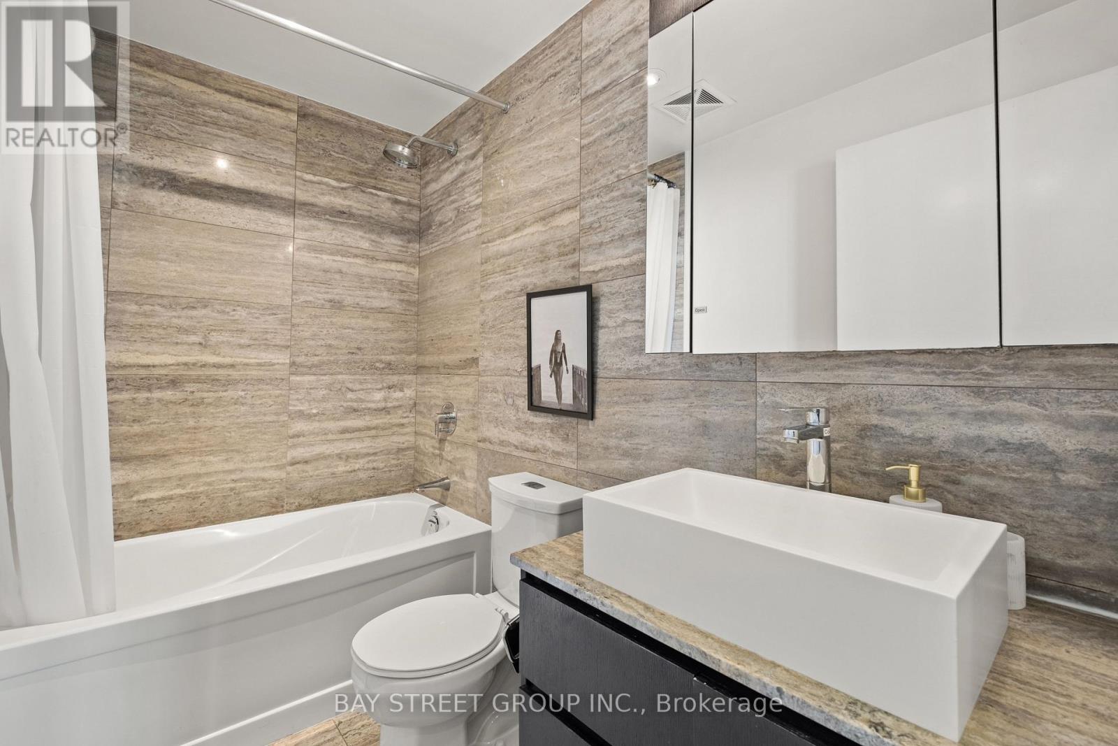 3206 - 15 Iceboat Terrace, Toronto, Ontario  M5V 4A5 - Photo 47 - C13833334