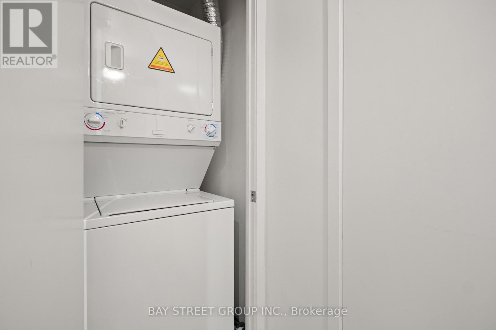 3206 - 15 Iceboat Terrace, Toronto, Ontario  M5V 4A5 - Photo 49 - C13833334