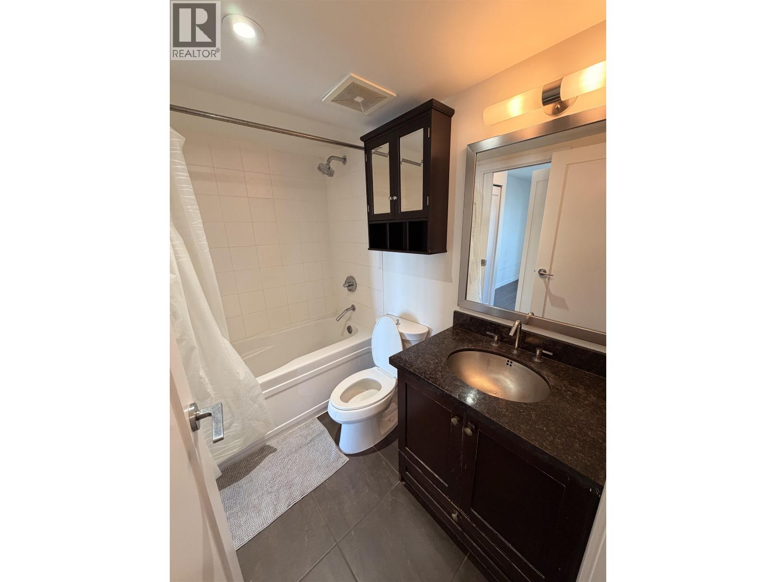 1 Renaissance Square, New Westminster, British Columbia V3M 0B6 - Photo 5 - R3169939