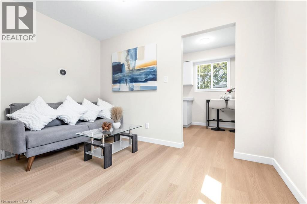 506 Lonelm Court Unit# A, Waterloo, Ontario  N2L 5E1 - Photo 6 - 40866829