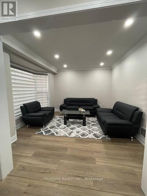 2357 FALKLAND CRESCENT, Oakville, Ontario