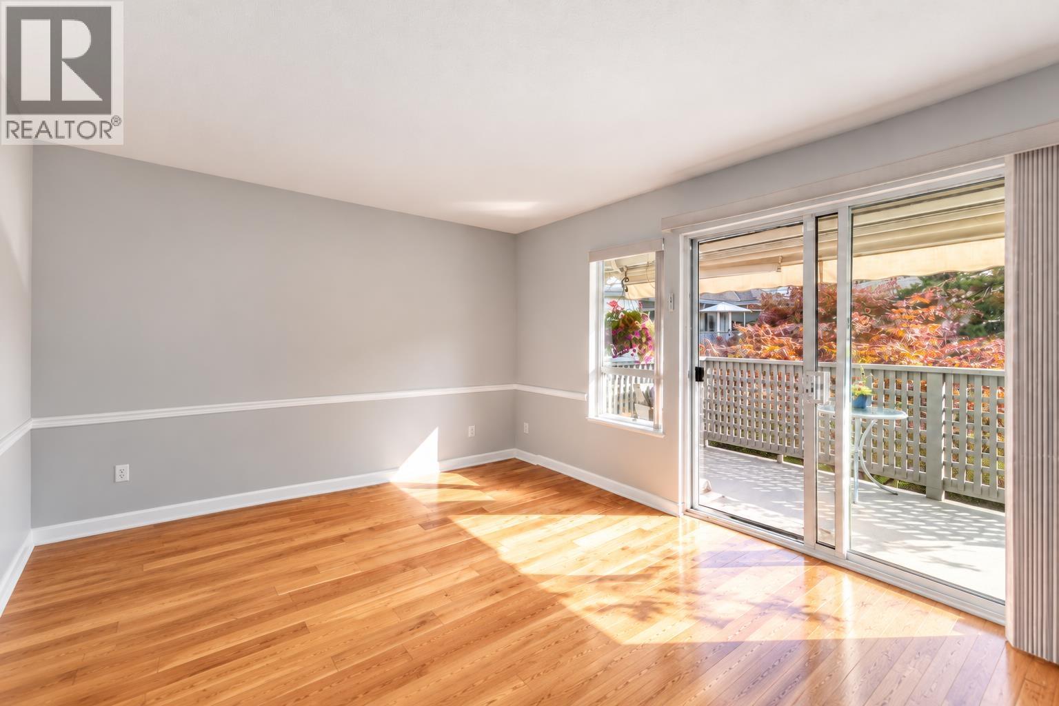 5 3634 Garibaldi Drive, North Vancouver, British Columbia  V7H 2X5 - Photo 15 - R3082431