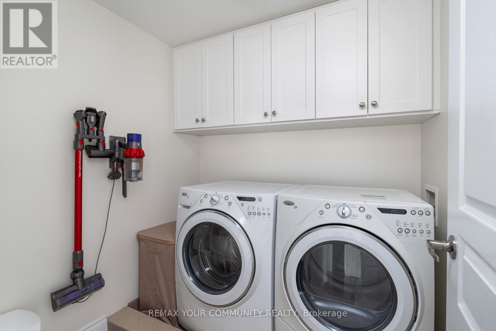 24 Gala Lane, Toronto, Ontario  M8Y 0A9 - Photo 28 - W13818140