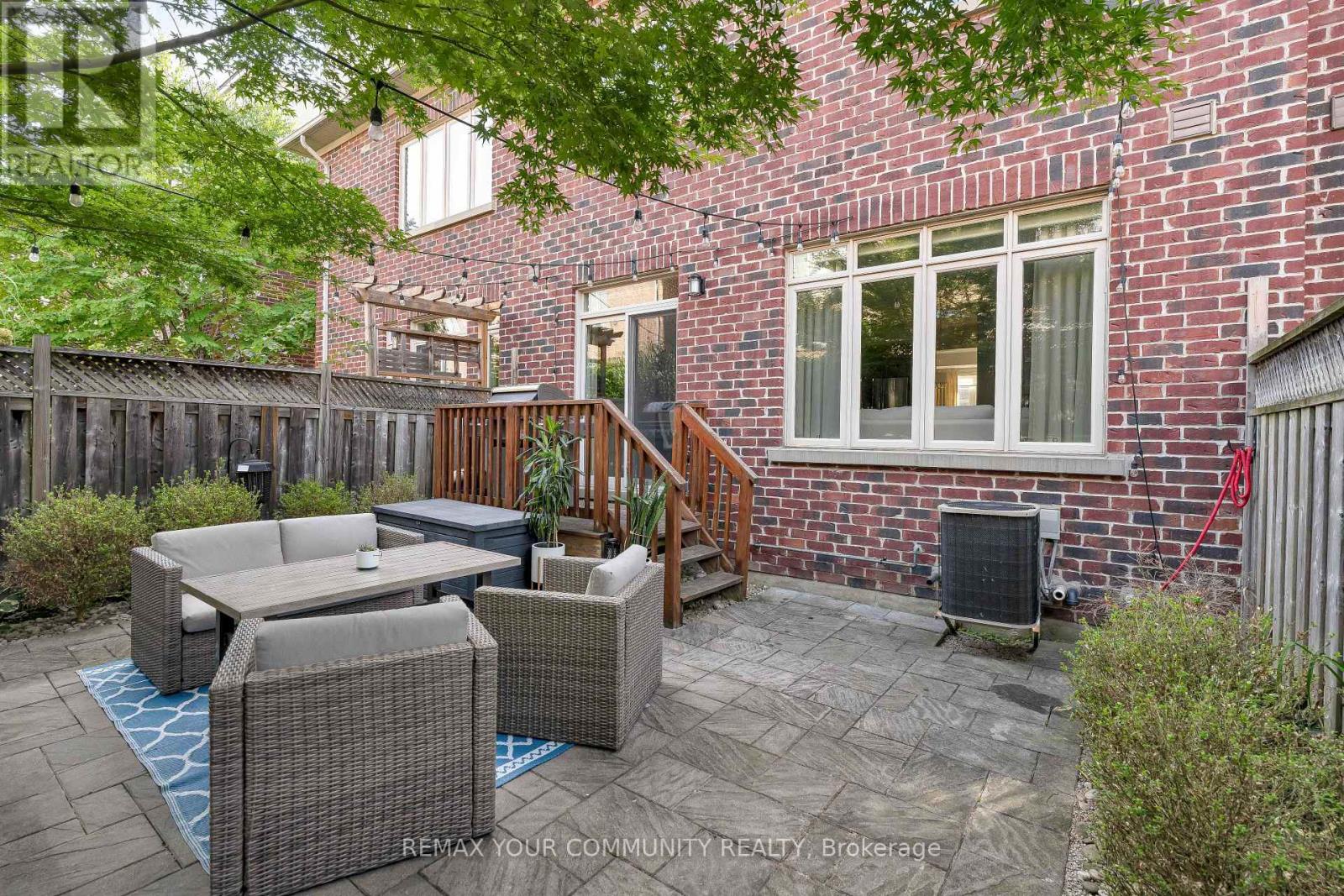 24 Gala Lane, Toronto, Ontario  M8Y 0A9 - Photo 33 - W13818140