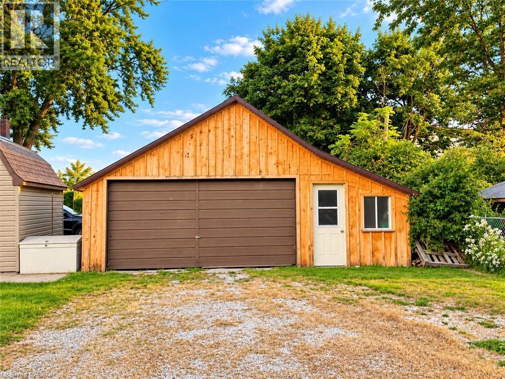 16 Alma Street N, Hagersville, Ontario  N0A 1H0 - Photo 8 - 40866825