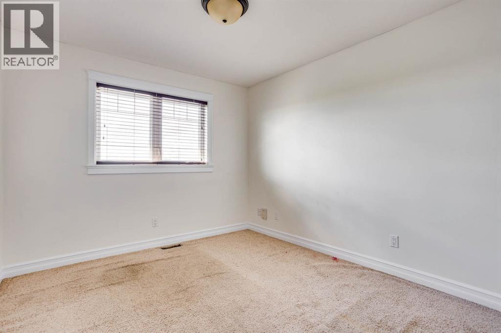 165 Lynx Crescent