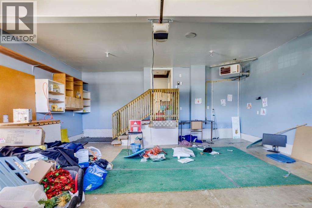 165 Lynx Crescent