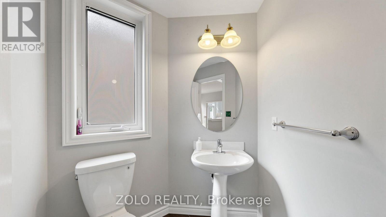 19 Waldron Crescent, Richmond Hill, Ontario  L4E 4A3 - Photo 12 - N13833360