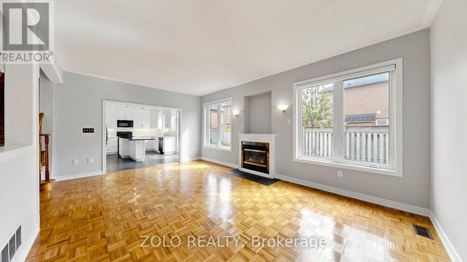 19 Waldron Crescent, Richmond Hill, Ontario  L4E 4A3 - Photo 15 - N13833360