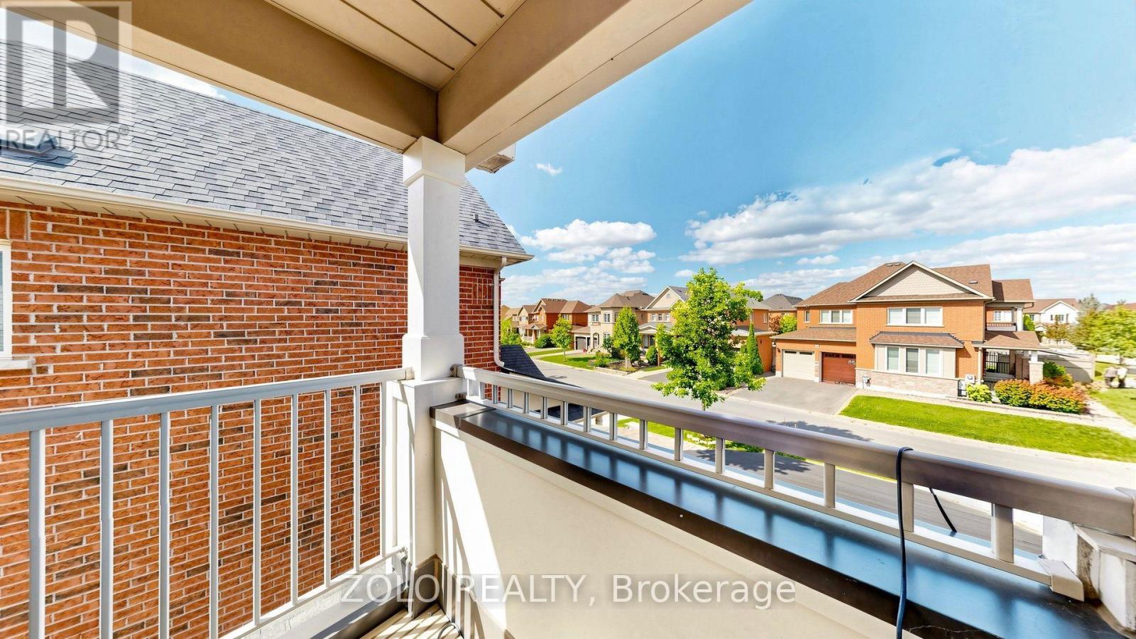 19 Waldron Crescent, Richmond Hill, Ontario  L4E 4A3 - Photo 30 - N13833360