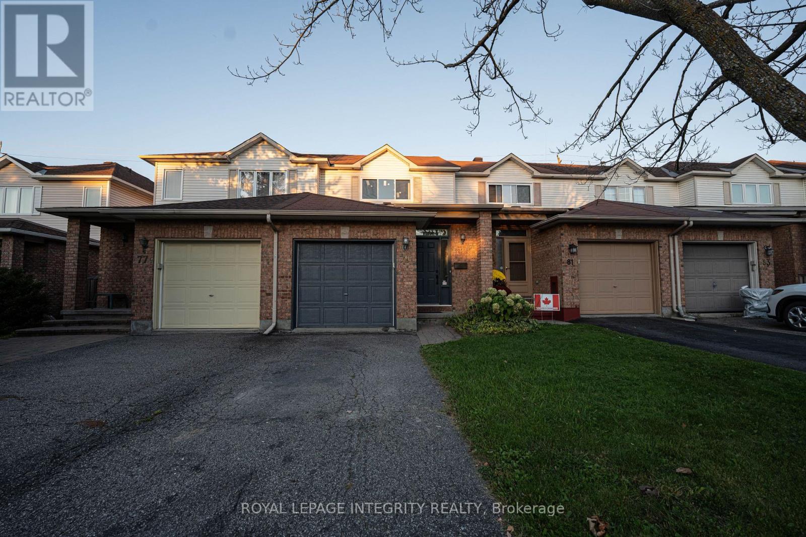 79 FORESTGLADE CRESCENT, ottawa, Ontario