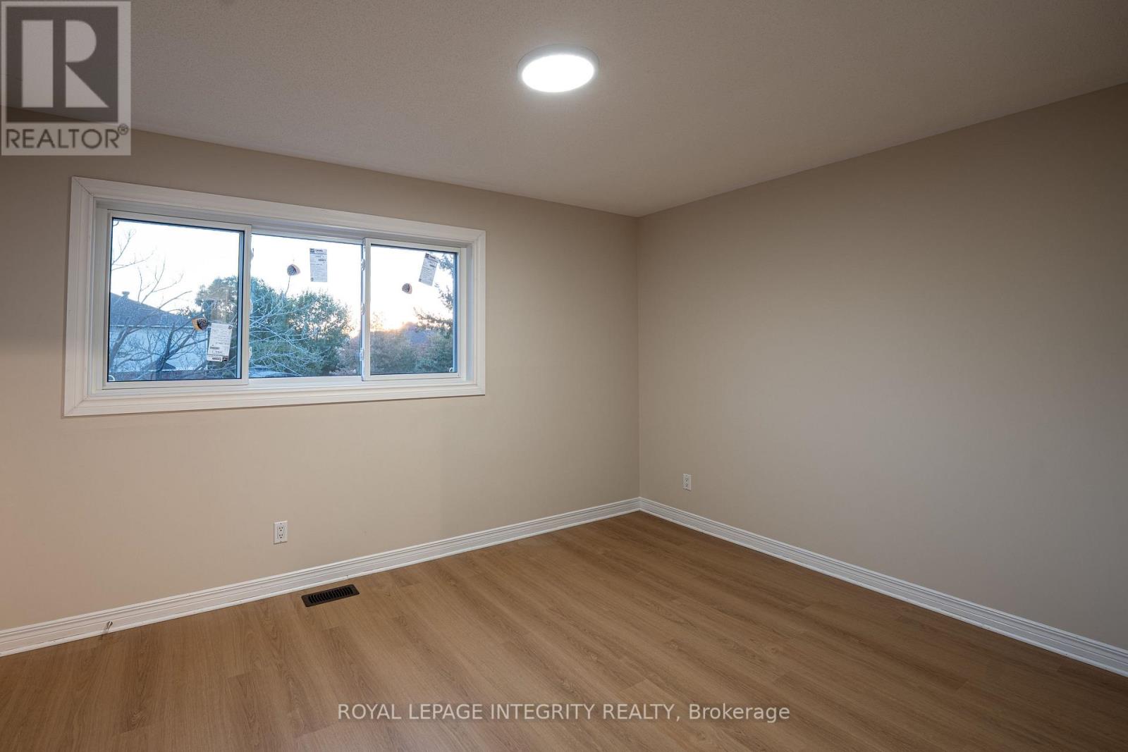 79 Forestglade Crescent, Ottawa, Ontario  K1G 5X4 - Photo 11 - X13833352
