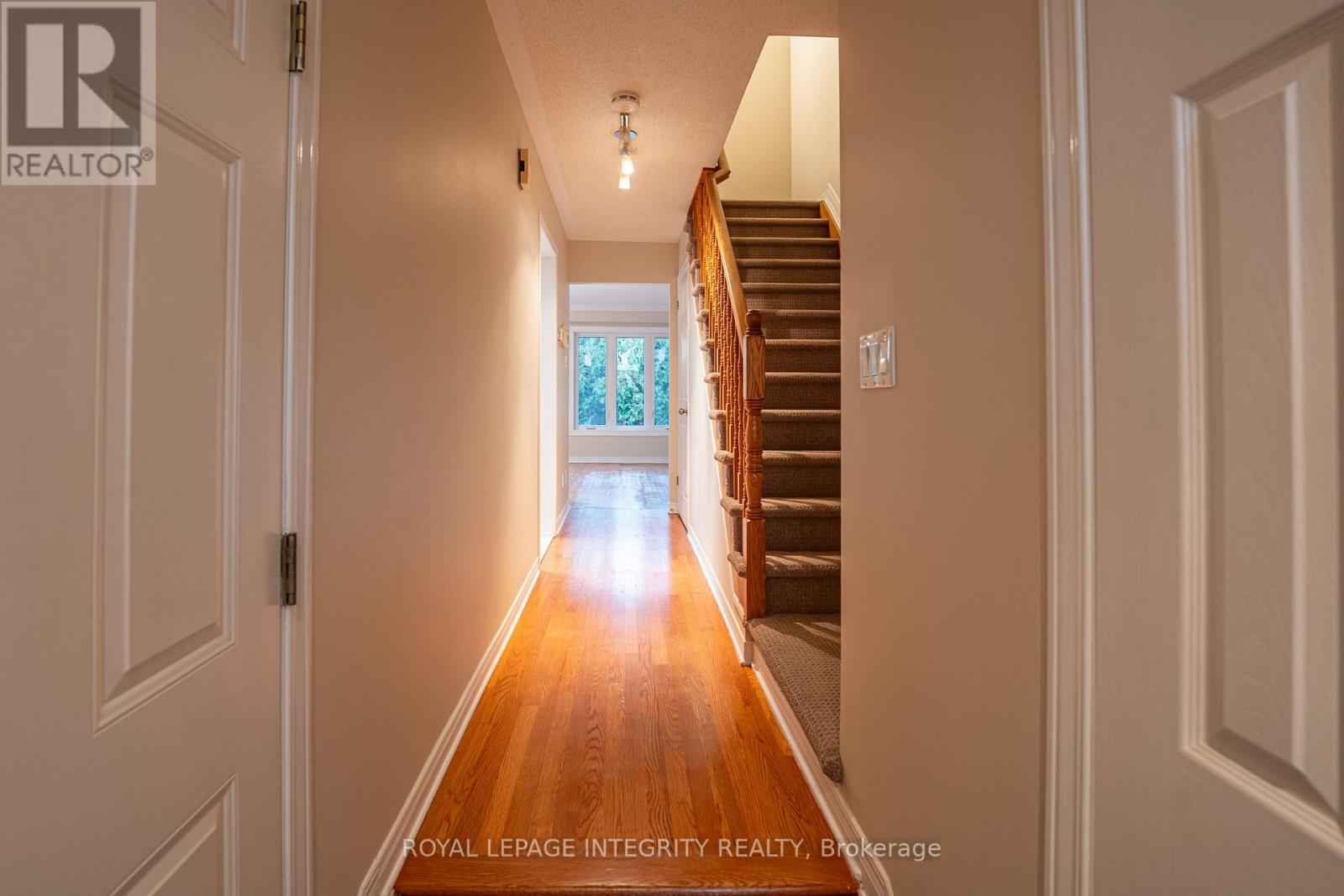 79 Forestglade Crescent, Ottawa, Ontario  K1G 5X4 - Photo 3 - X13833352