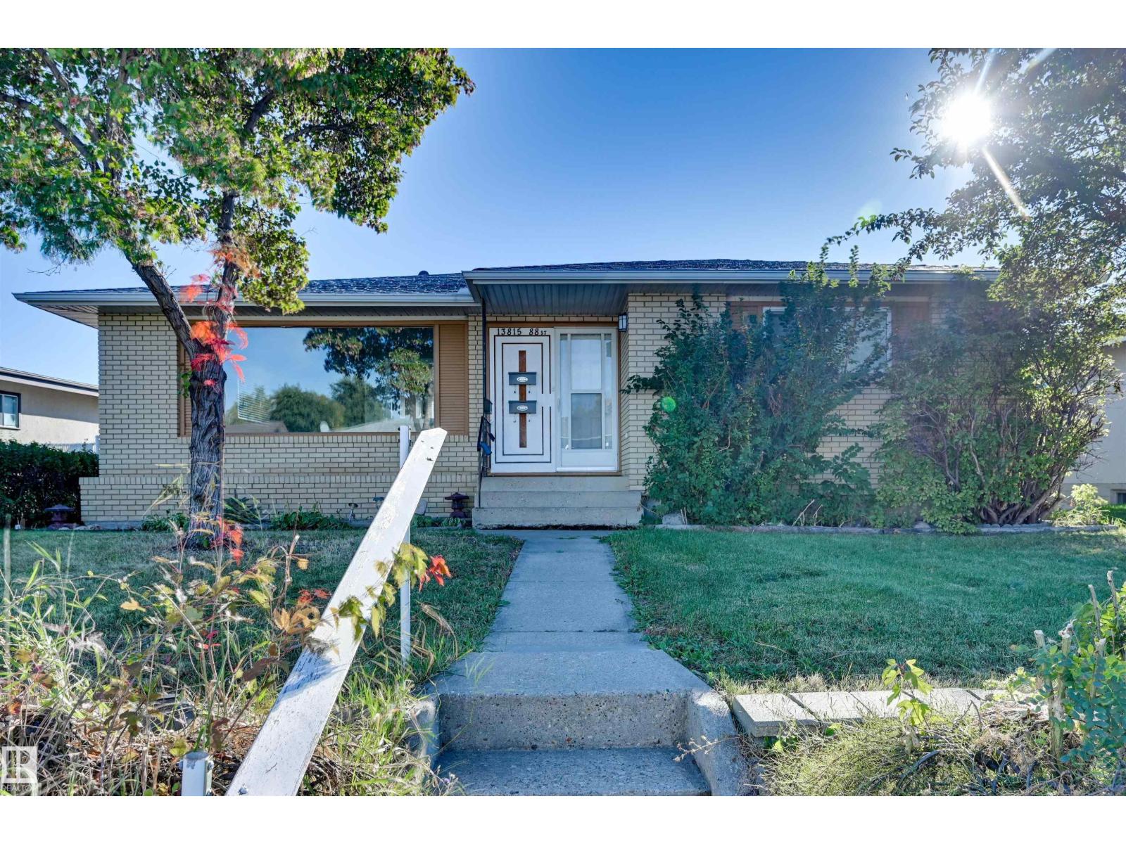 13815 88 St Nw, Edmonton, Alberta  T5E 3J1 - Photo 1 - E4510651