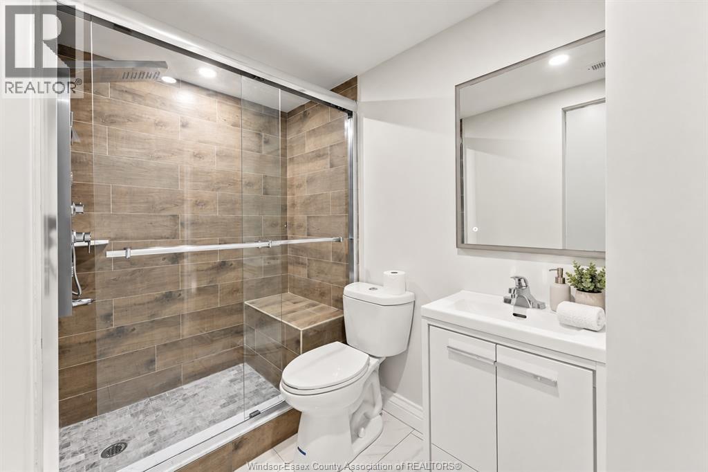 1315 Henry Ford Centre Dr, Windsor, Ontario  N8Y 2T9 - Photo 3 - 26023709