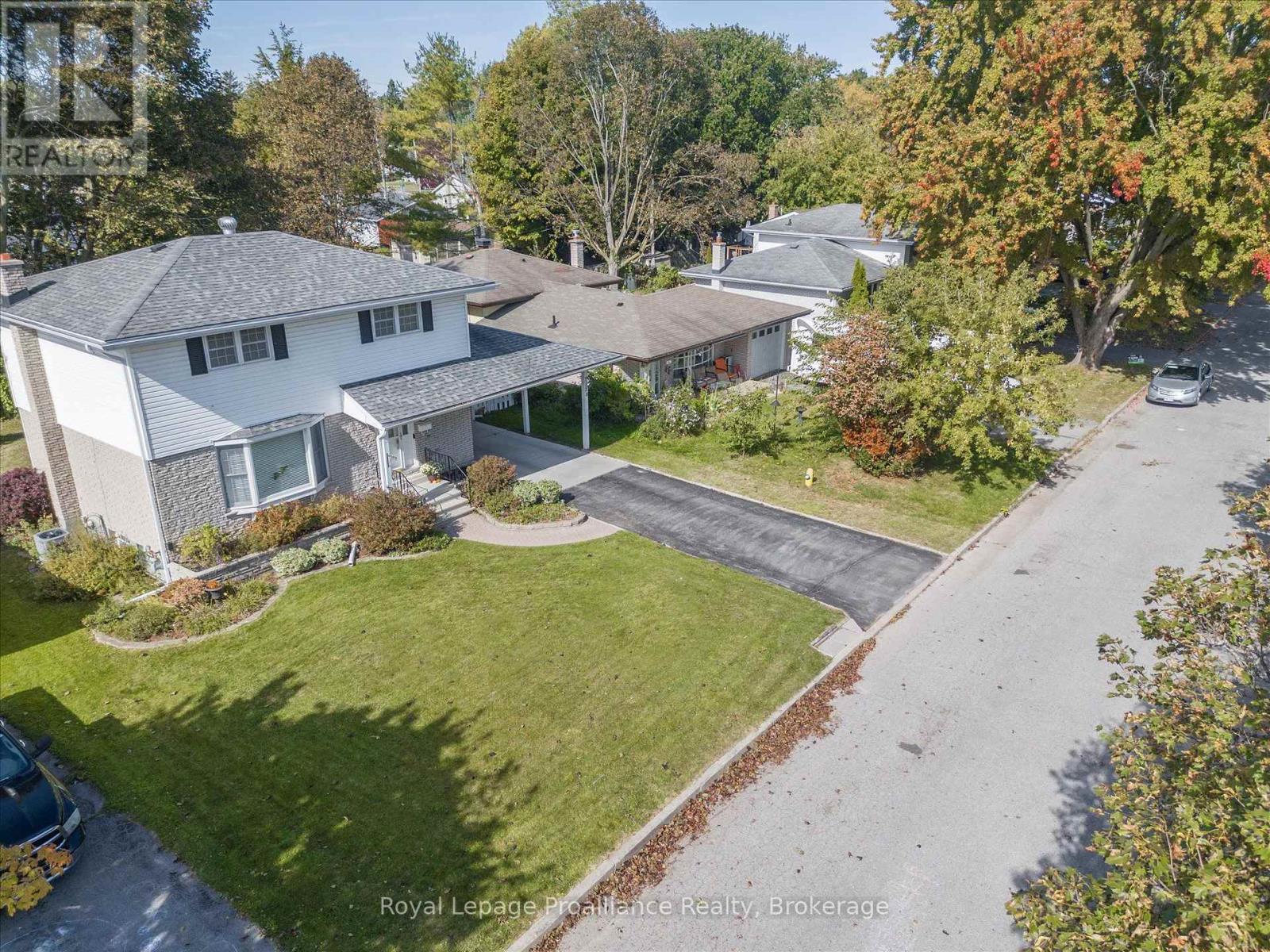 28 Shoniker Avenue, Quinte West, Ontario  K8V 2B5 - Photo 2 - X13809868