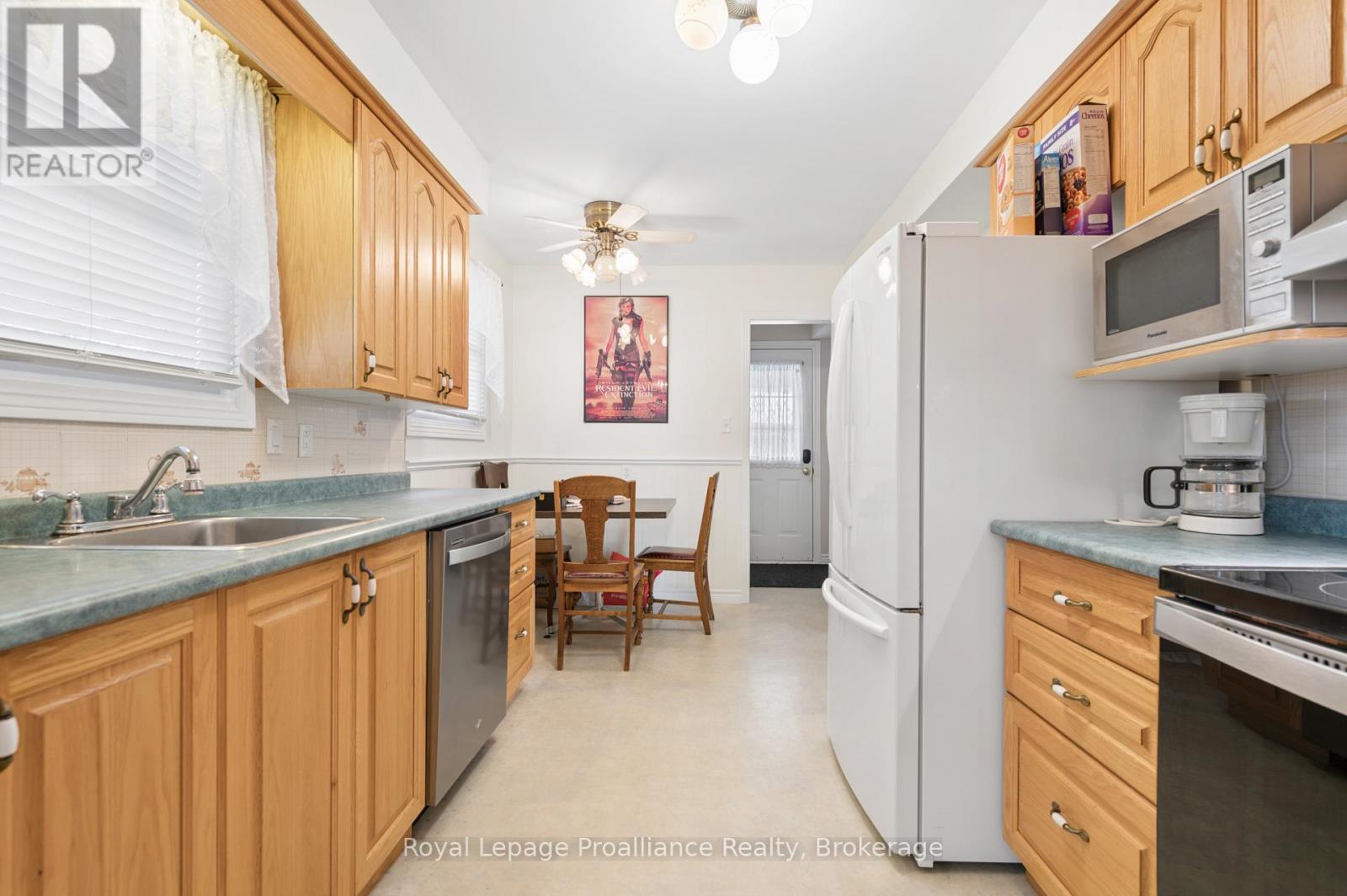 28 Shoniker Avenue, Quinte West, Ontario  K8V 2B5 - Photo 22 - X13809868