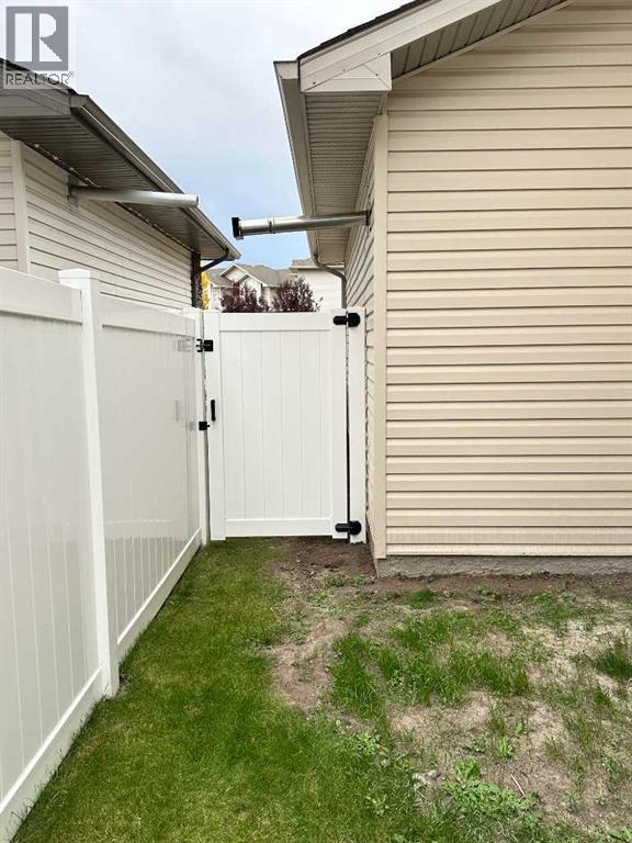 233 Wilson Drive, Fort Mcmurray, Alberta  T9H 5R4 - Photo 41 - A2346262