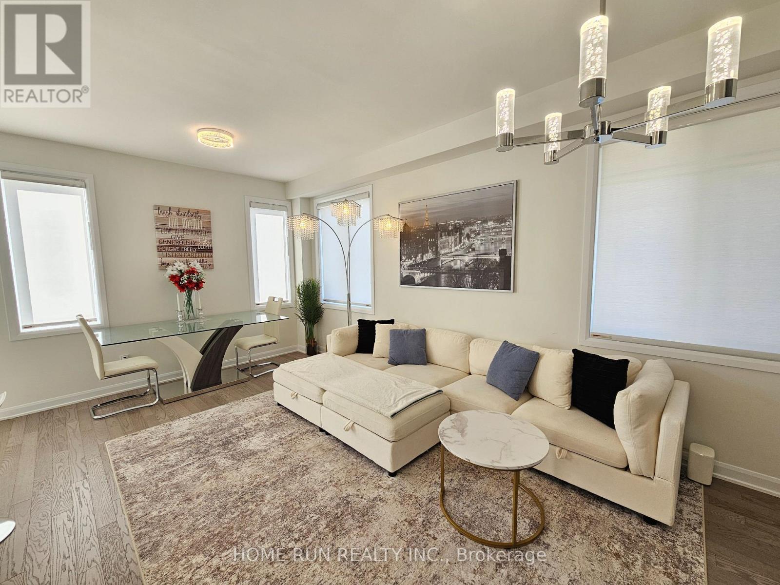 231 Tullaghan Heights, Ottawa, Ontario  K2J 7B9 - Photo 3 - X13833378
