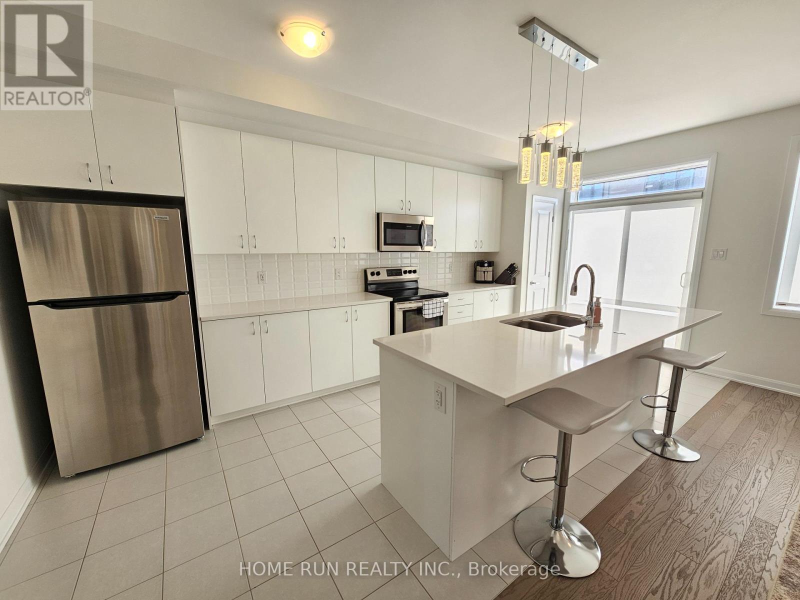231 Tullaghan Heights, Ottawa, Ontario  K2J 7B9 - Photo 5 - X13833378