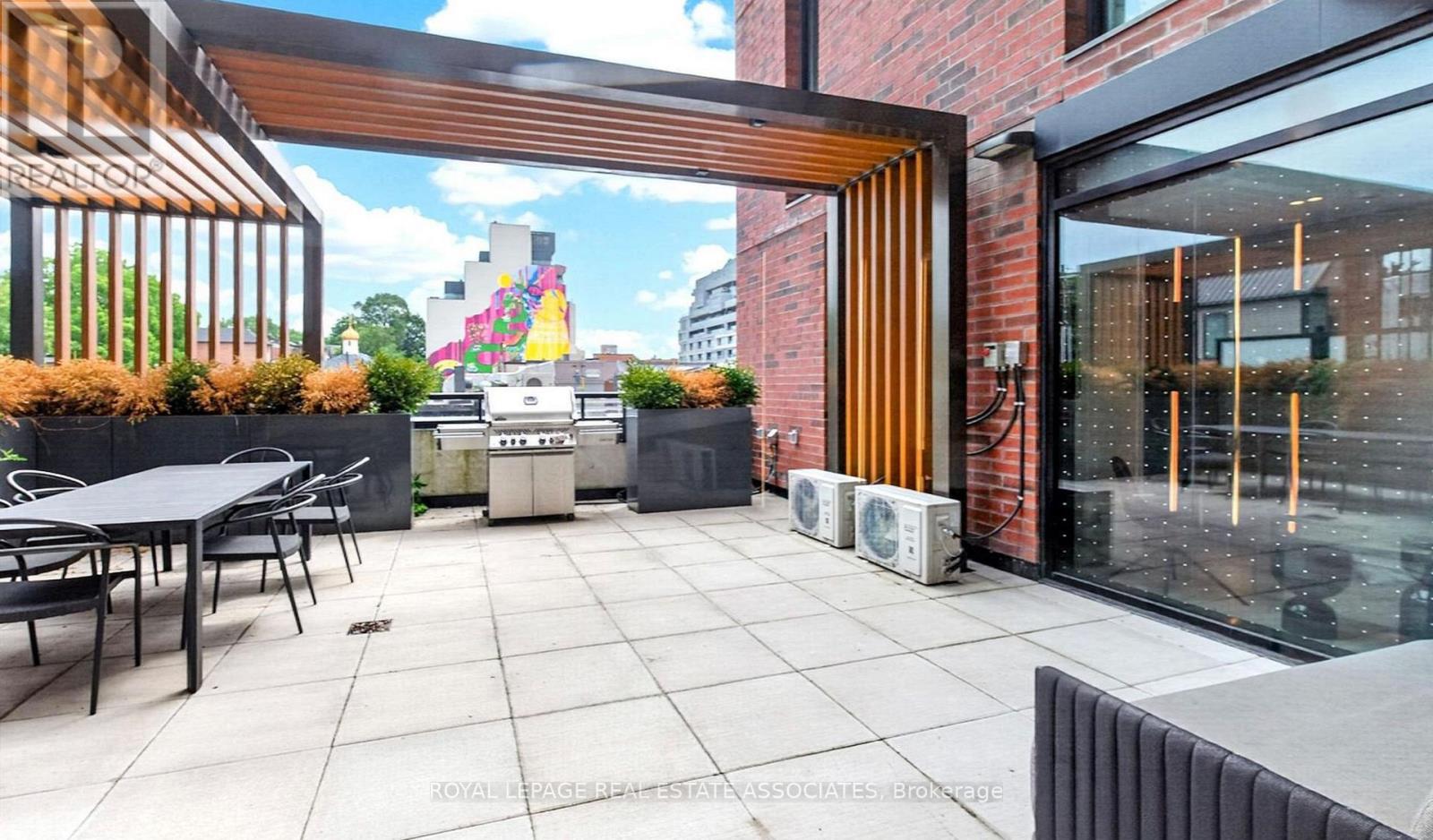 409 - 185 Alberta Avenue, Toronto (Oakwood Village), Ontario  M6C 1C5 - Photo 17 - C13833390