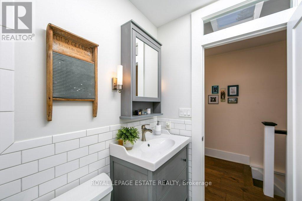 55 Winston Avenue, Toronto, Ontario  M1N 1W2 - Photo 27 - E13833384
