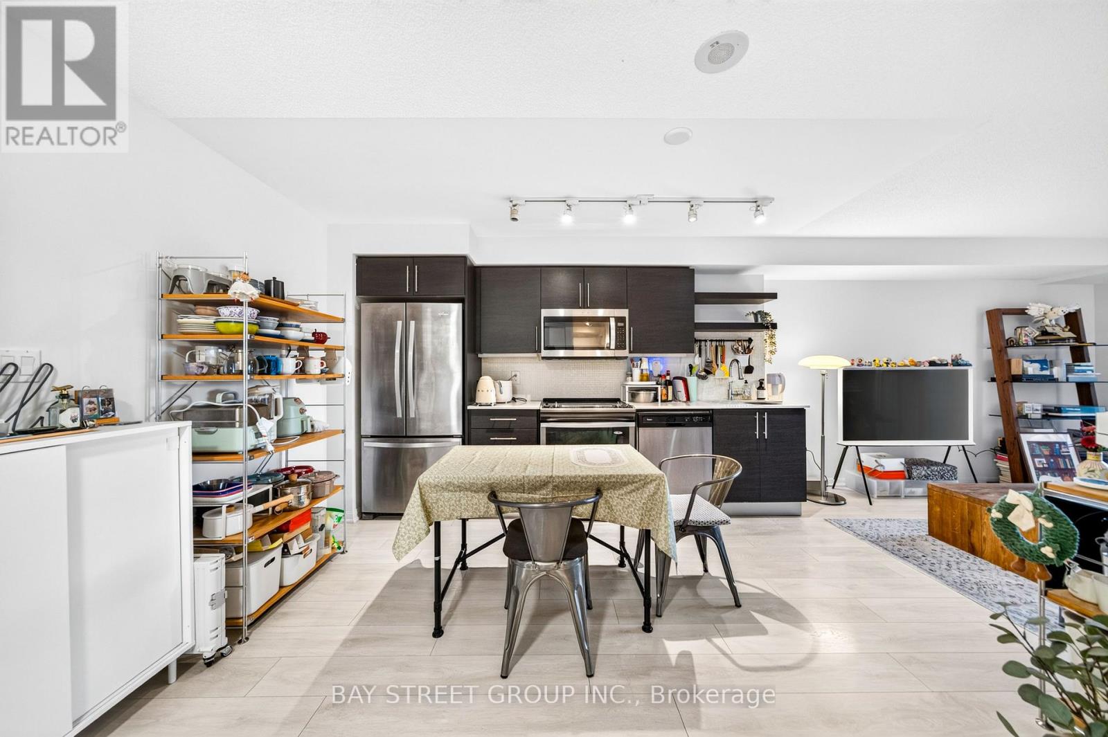 322 - 400 Adelaide Street E, Toronto, Ontario  M5A 4S3 - Photo 8 - C13833398
