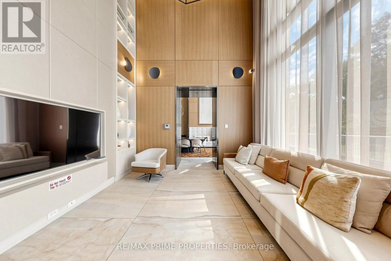 19 - 25 Adra Grado Way, Toronto, Ontario  M2J 0H6 - Photo 10 - C13833426