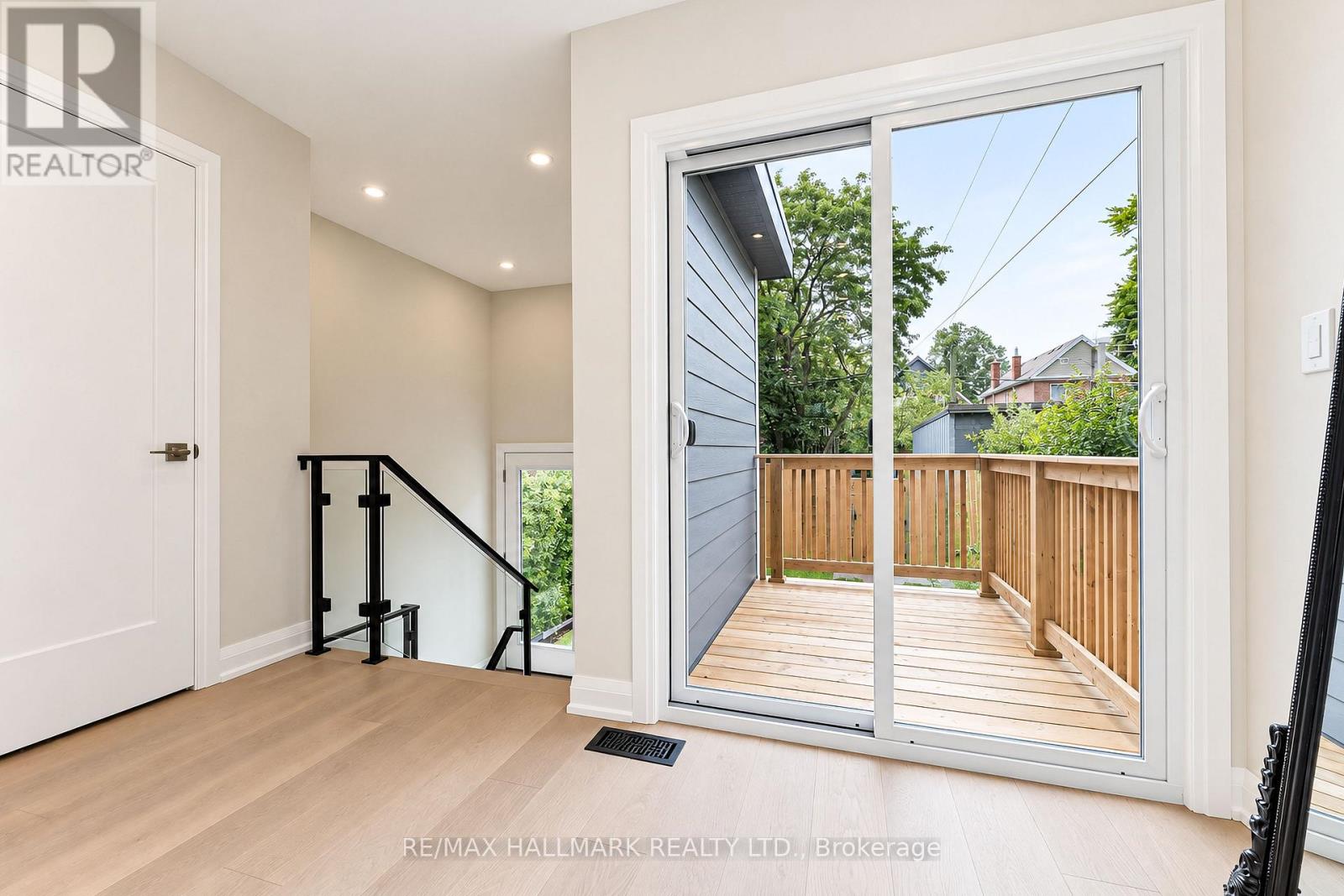 47 Harcourt Avenue, Toronto, Ontario  M4J 1J3 - Photo 31 - E13833396