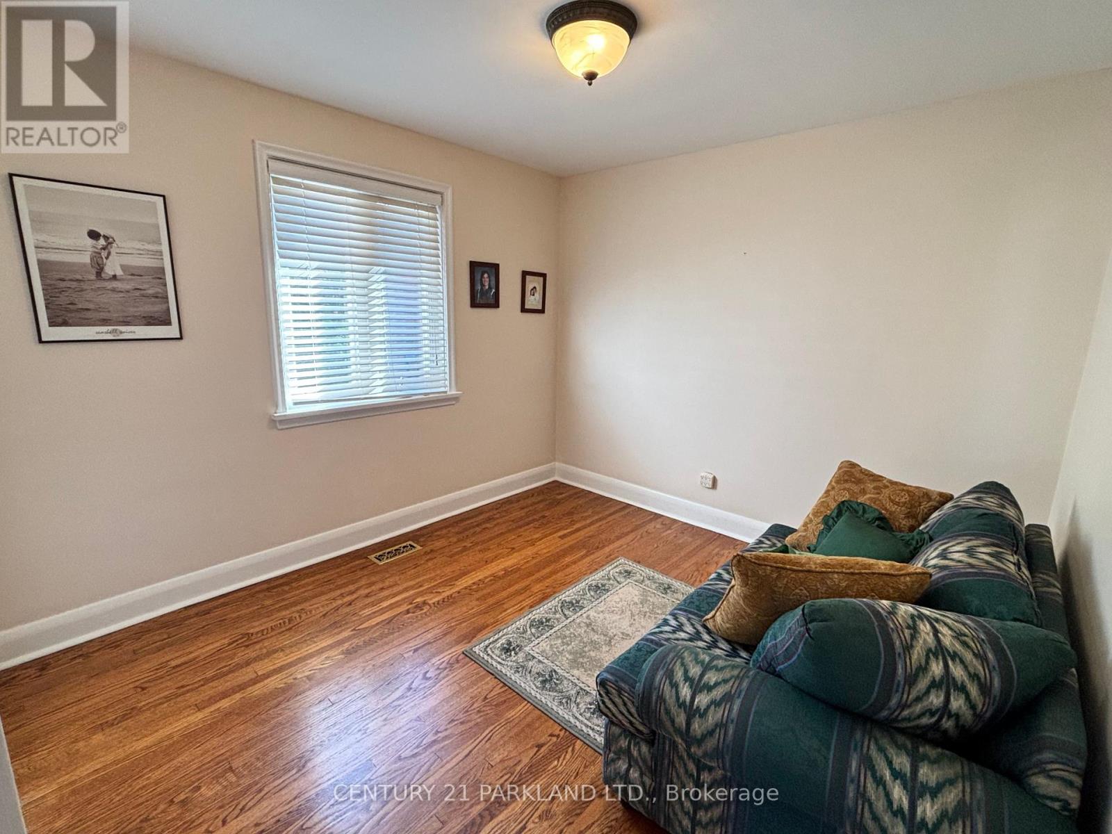 14 Orlando Boulevard, Toronto, Ontario  M1R 3N4 - Photo 11 - E13833408