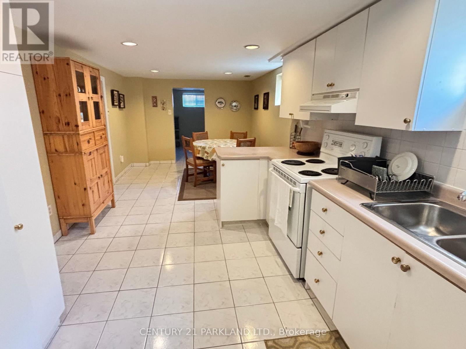 14 Orlando Boulevard, Toronto, Ontario  M1R 3N4 - Photo 13 - E13833408