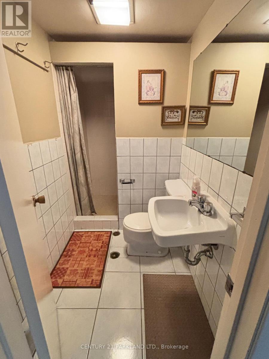 14 Orlando Boulevard, Toronto, Ontario  M1R 3N4 - Photo 18 - E13833408