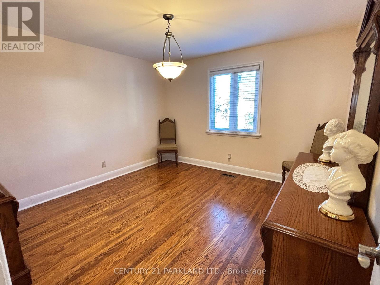 14 Orlando Boulevard, Toronto, Ontario  M1R 3N4 - Photo 9 - E13833408