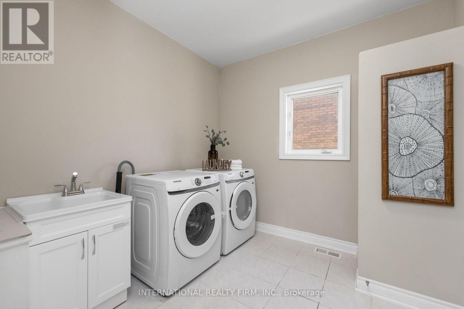 95 Gillingham Avenue, Markham, Ontario  L3S 3R6 - Photo 19 - N13833400