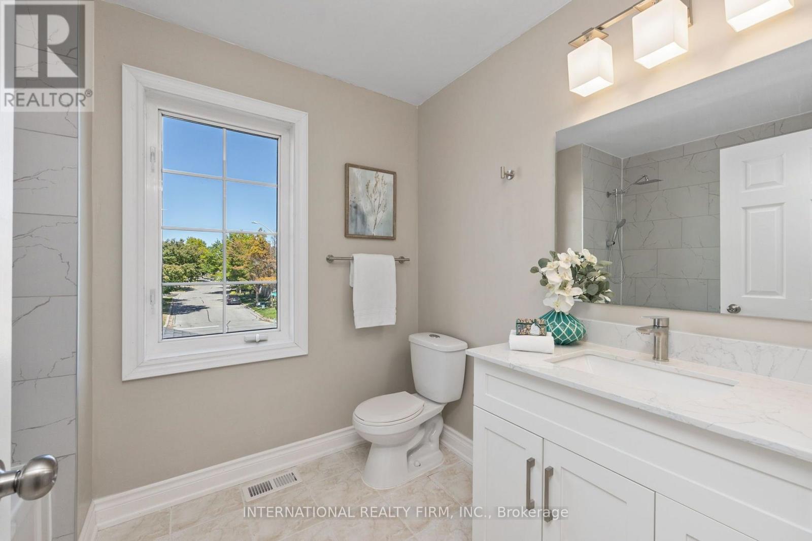 95 Gillingham Avenue, Markham, Ontario  L3S 3R6 - Photo 35 - N13833400